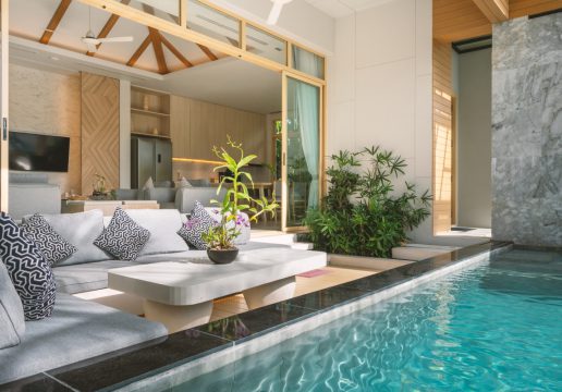 Luxury Family Home Card Image